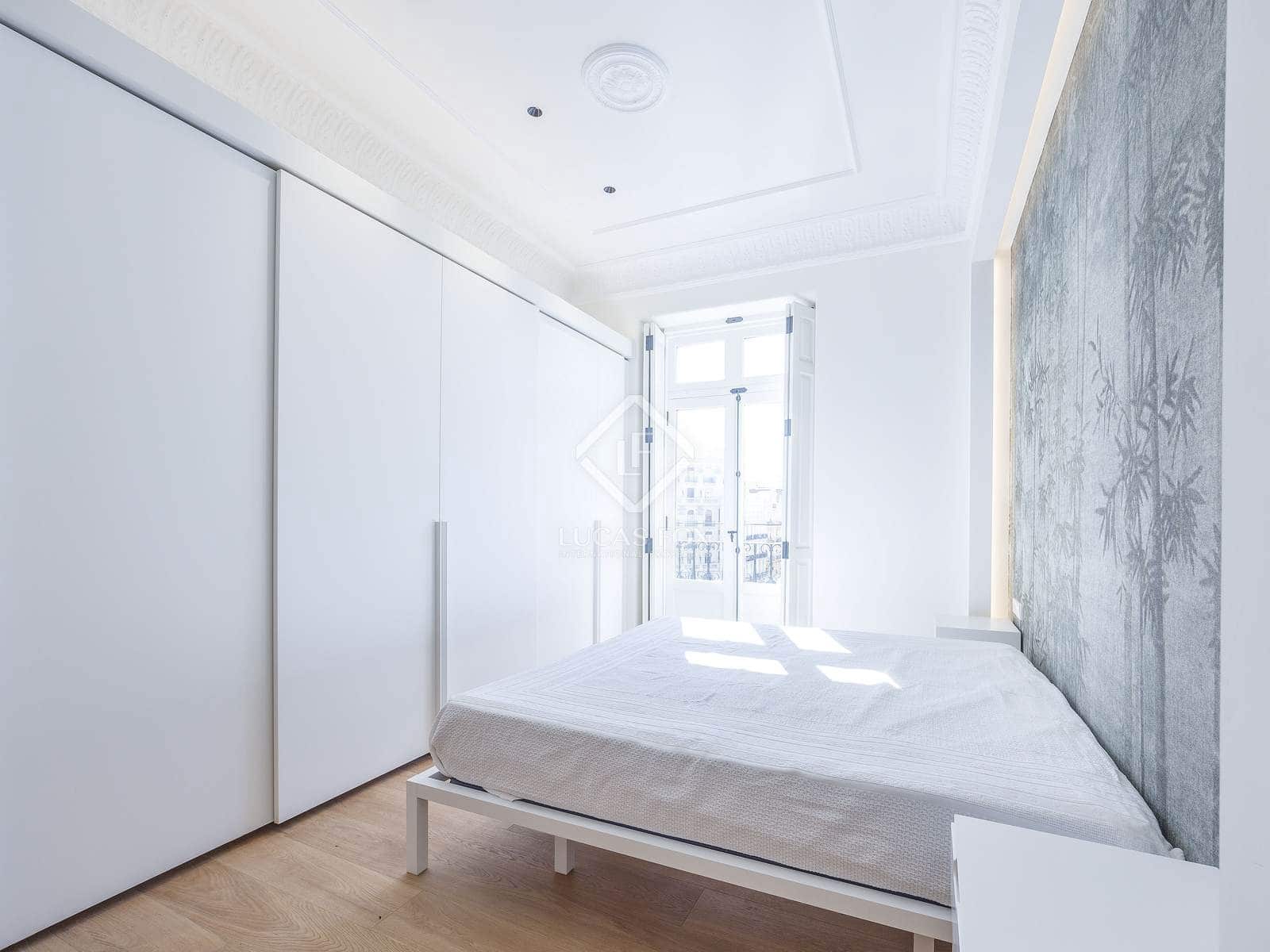 3 soveværelse Lejlighed til leje i Valencia by - € 4.000 (Ref: 8910112)