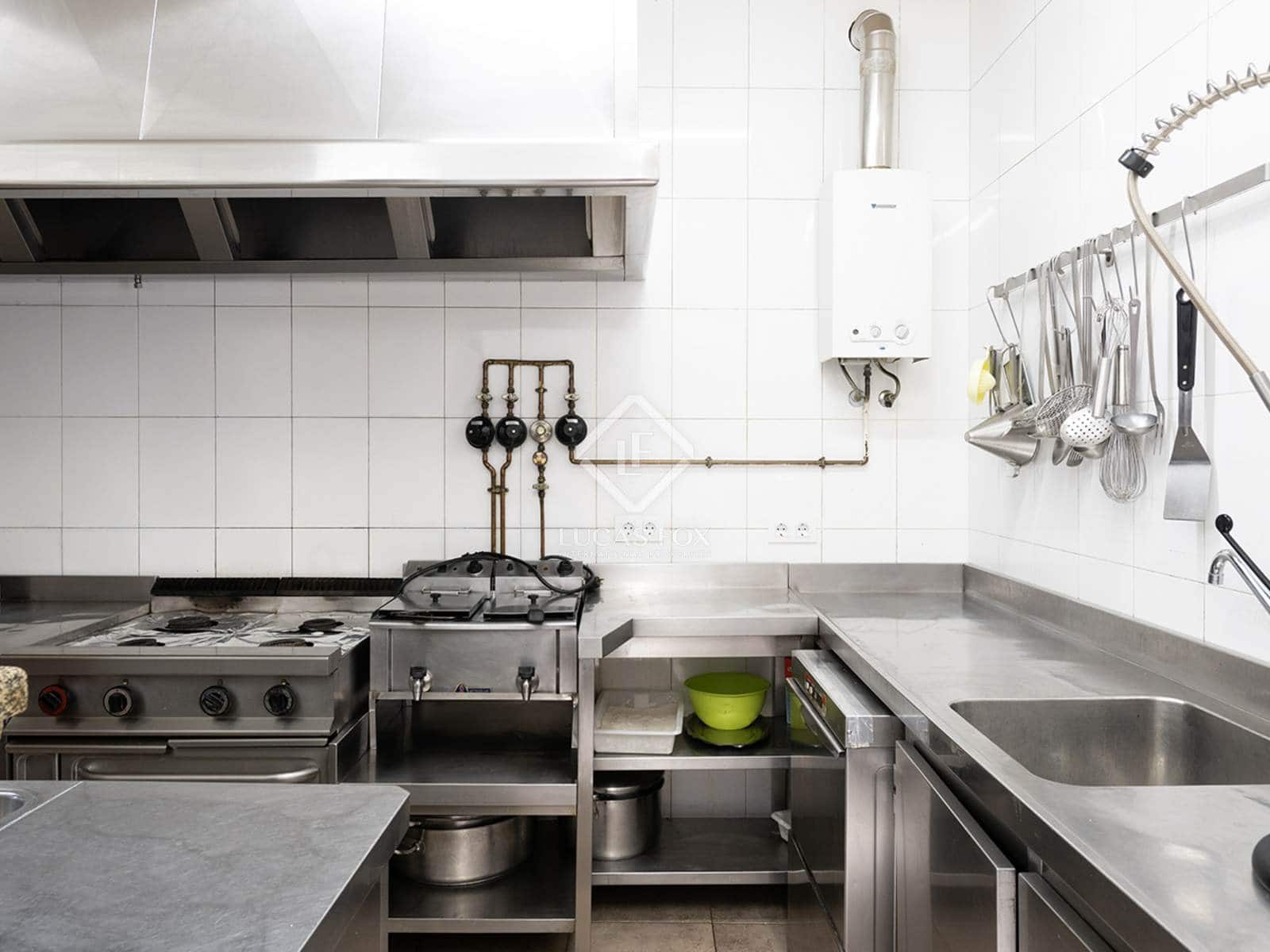 2 bedroom Finca/Country House for sale in Redondela with garage - € 780,000 (Ref: 8910586)