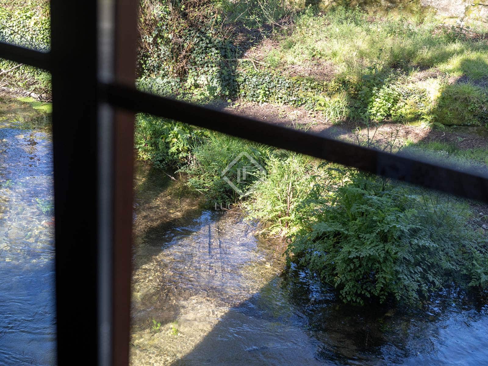 2 bedroom Finca/Country House for sale in Redondela with garage - € 780,000 (Ref: 8910586)