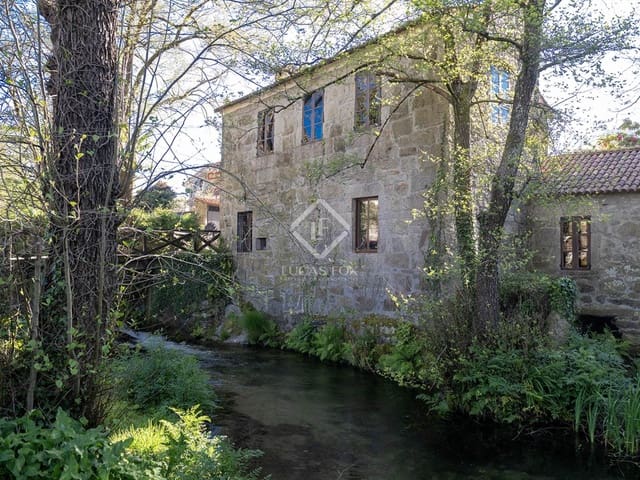 2 soverom Finca/Herregård til salgs i Redondela med garasje - € 780 000 (Ref: 8910586)