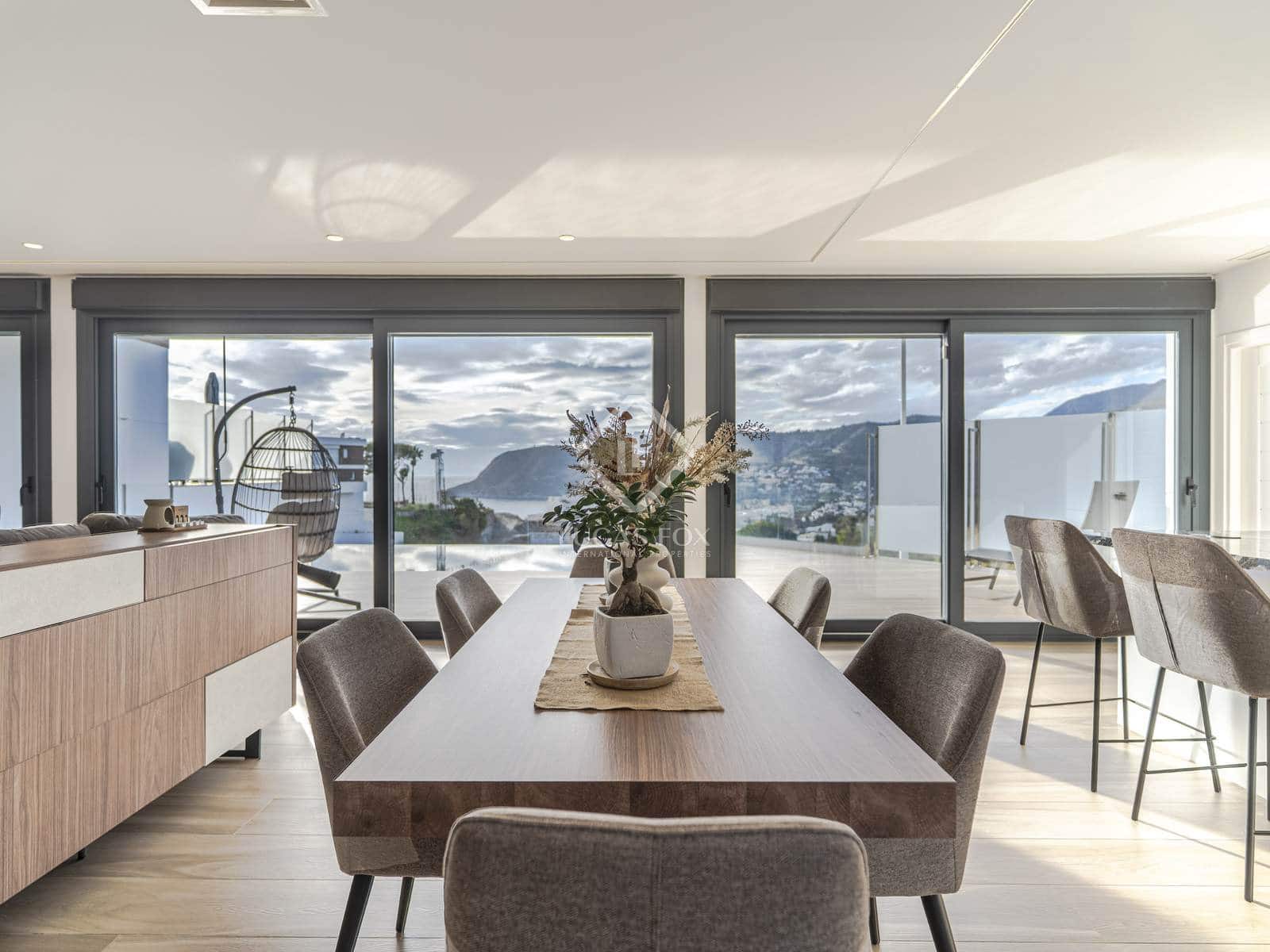 3 soverom Villa til salgs i La Herradura med svømmebasseng garasje - € 1 099 000 (Ref: 8910587)