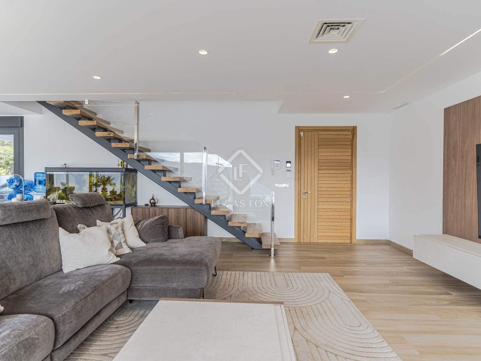 3 soverom Villa til salgs i La Herradura med svømmebasseng garasje - € 1 099 000 (Ref: 8910587)