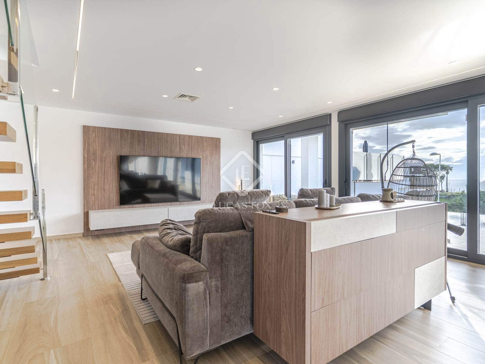 3 soverom Villa til salgs i La Herradura med svømmebasseng garasje - € 1 099 000 (Ref: 8910587)