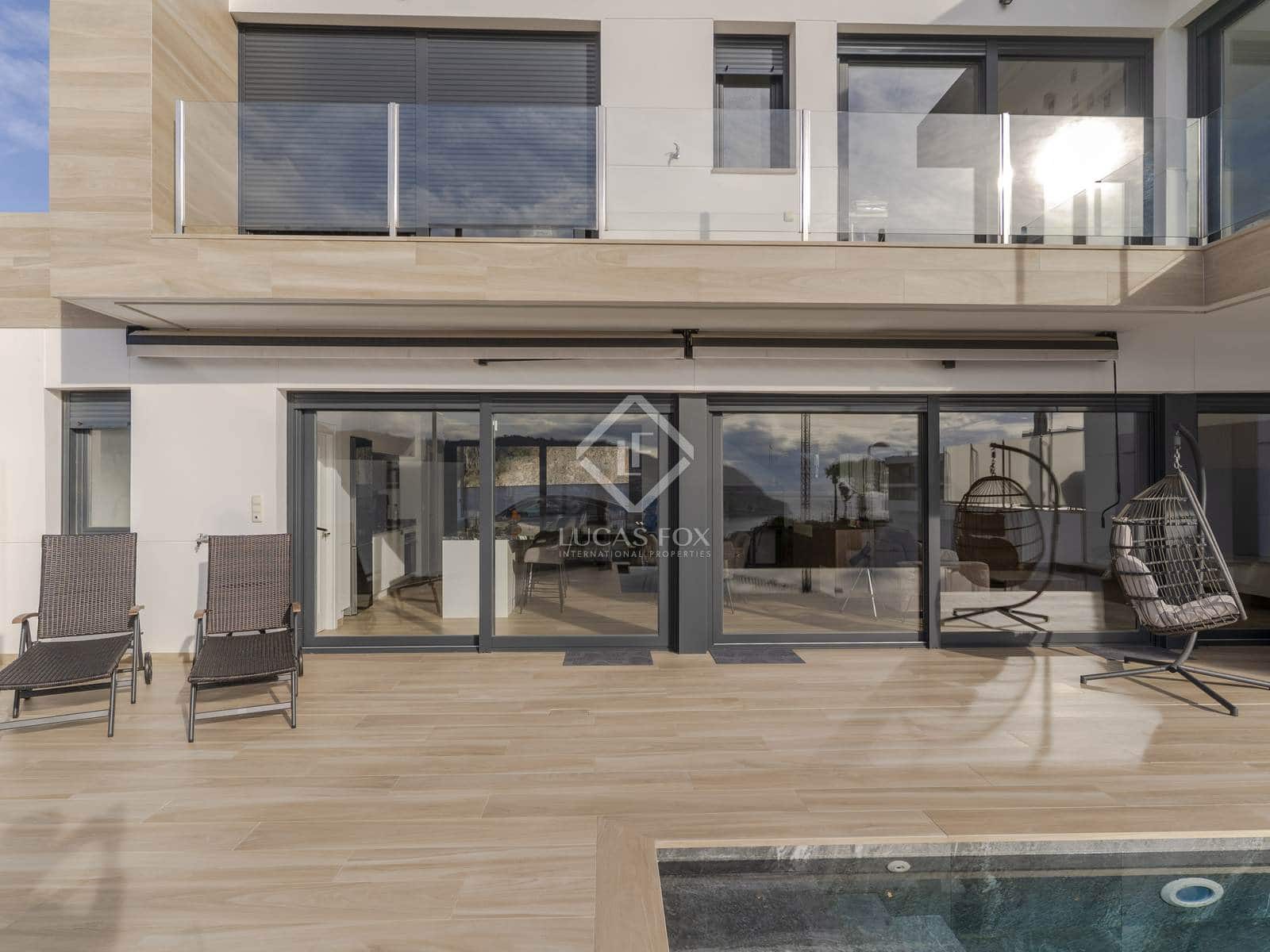 3 soverom Villa til salgs i La Herradura med svømmebasseng garasje - € 1 099 000 (Ref: 8910587)