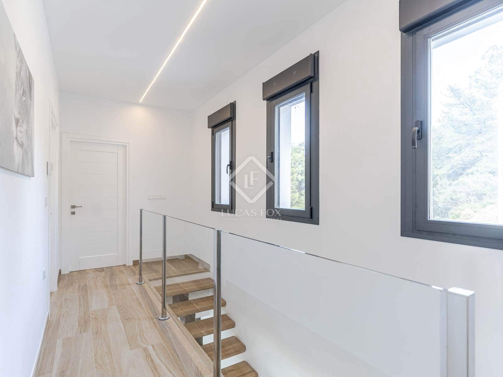 3 soverom Villa til salgs i La Herradura med svømmebasseng garasje - € 1 099 000 (Ref: 8910587)