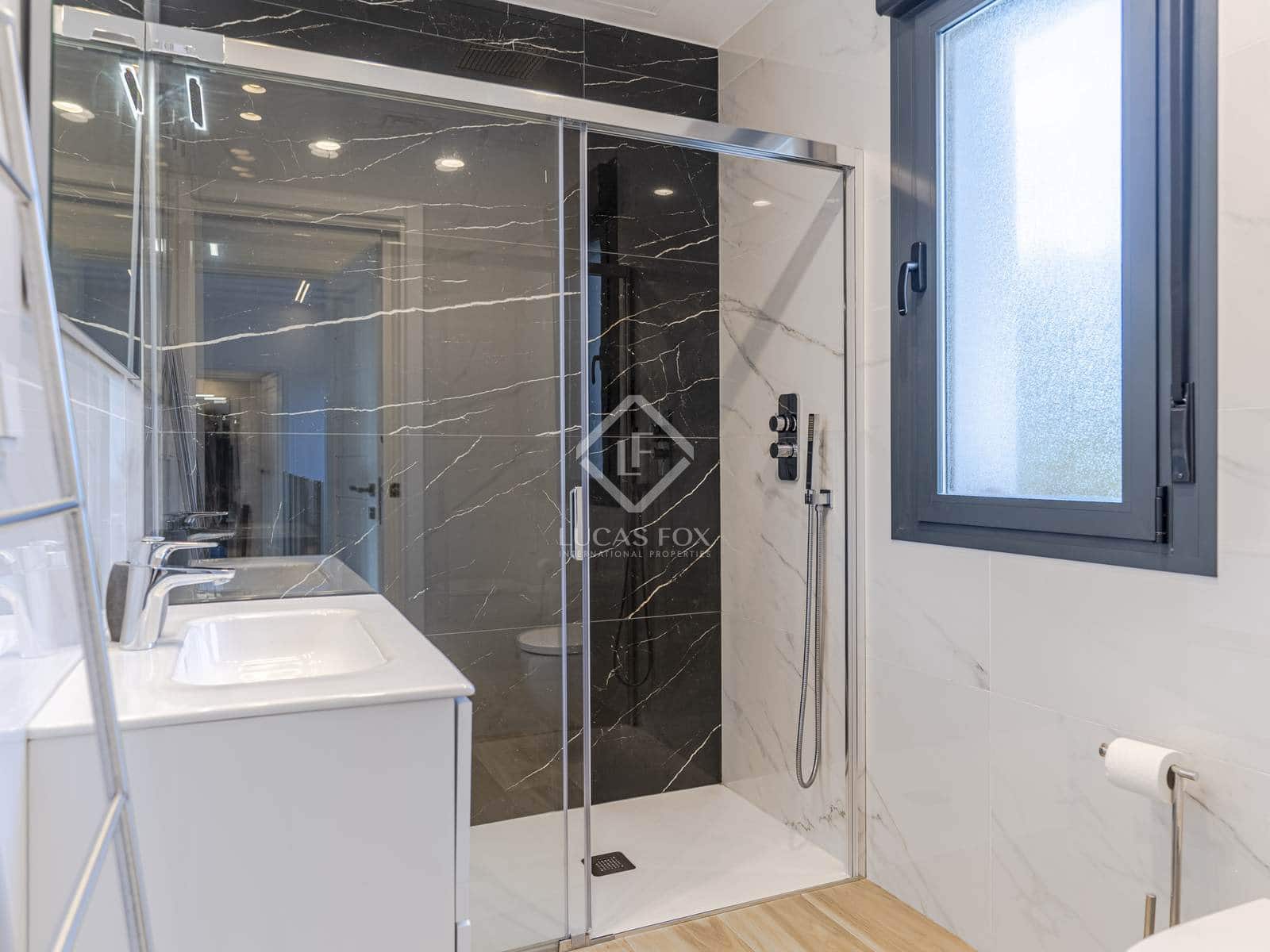 3 soverom Villa til salgs i La Herradura med svømmebasseng garasje - € 1 099 000 (Ref: 8910587)