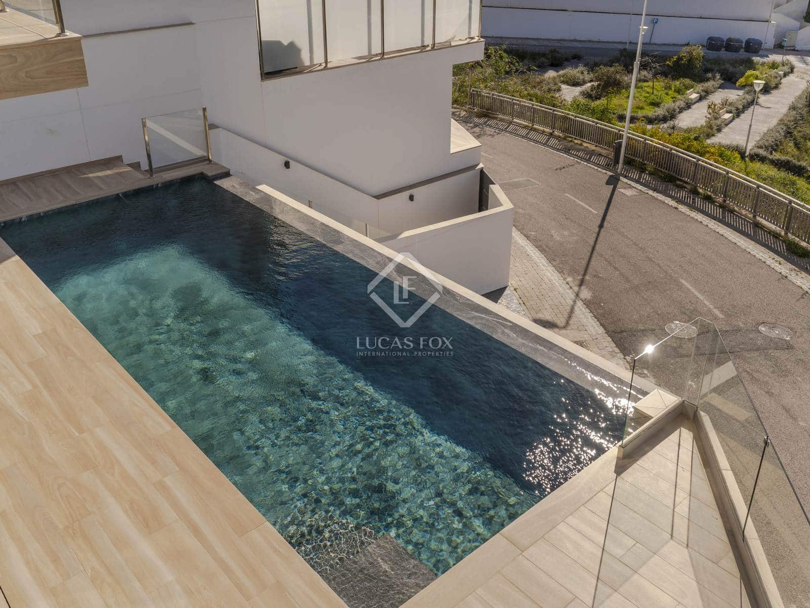 3 soverom Villa til salgs i La Herradura med svømmebasseng garasje - € 1 099 000 (Ref: 8910587)