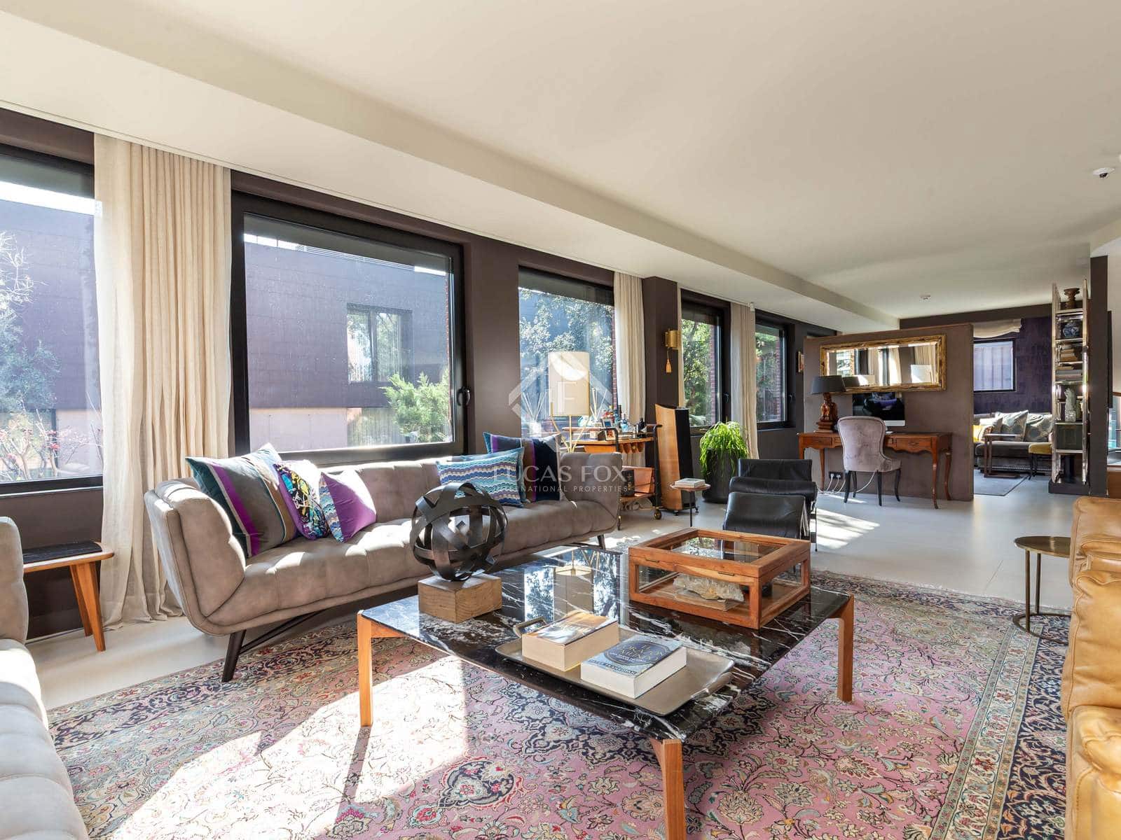 4 soveværelse Villa til salg i Esplugues de Llobregat med swimmingpool garage - € 3.975.000 (Ref: 8910589)