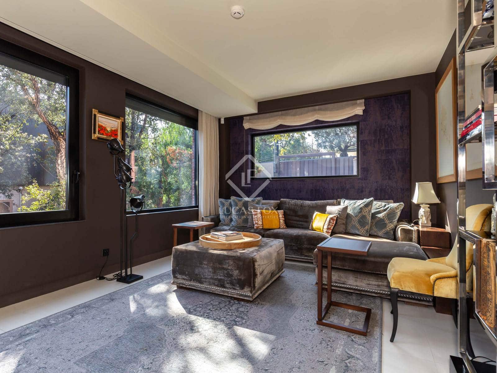 4 soveværelse Villa til salg i Esplugues de Llobregat med swimmingpool garage - € 3.975.000 (Ref: 8910589)