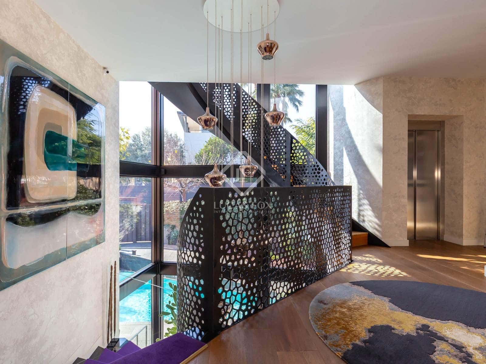 4 soveværelse Villa til salg i Esplugues de Llobregat med swimmingpool garage - € 3.975.000 (Ref: 8910589)