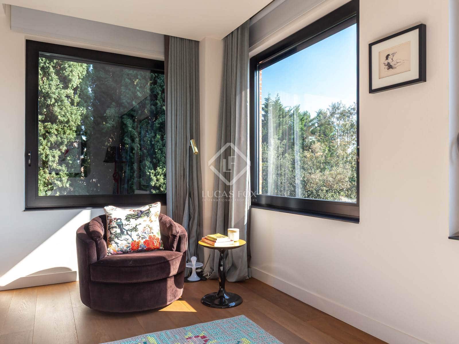 4 soveværelse Villa til salg i Esplugues de Llobregat med swimmingpool garage - € 3.975.000 (Ref: 8910589)