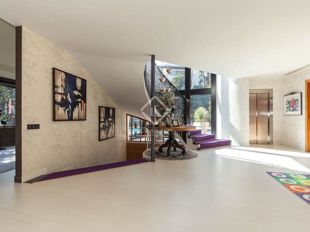 4 soveværelse Villa til salg i Esplugues de Llobregat med swimmingpool garage - € 3.975.000 (Ref: 8910589)