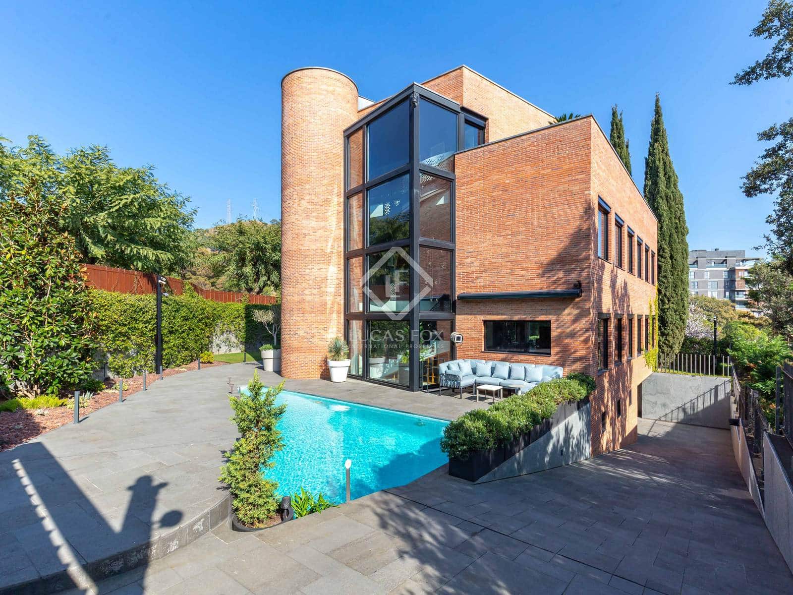 4 soveværelse Villa til salg i Esplugues de Llobregat med swimmingpool garage - € 3.975.000 (Ref: 8910589)