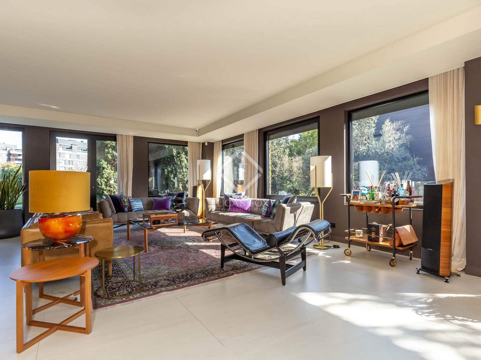 4 soveværelse Villa til salg i Esplugues de Llobregat med swimmingpool garage - € 3.975.000 (Ref: 8910589)