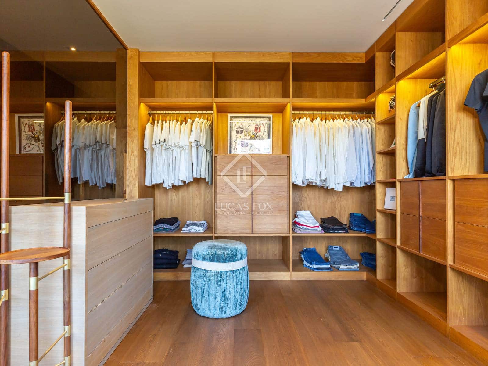 4 soveværelse Villa til salg i Esplugues de Llobregat med swimmingpool garage - € 3.975.000 (Ref: 8910589)