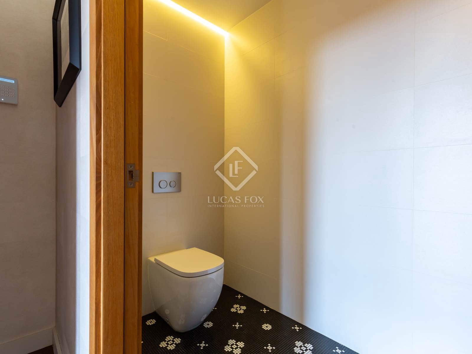 4 soveværelse Villa til salg i Esplugues de Llobregat med swimmingpool garage - € 3.975.000 (Ref: 8910589)