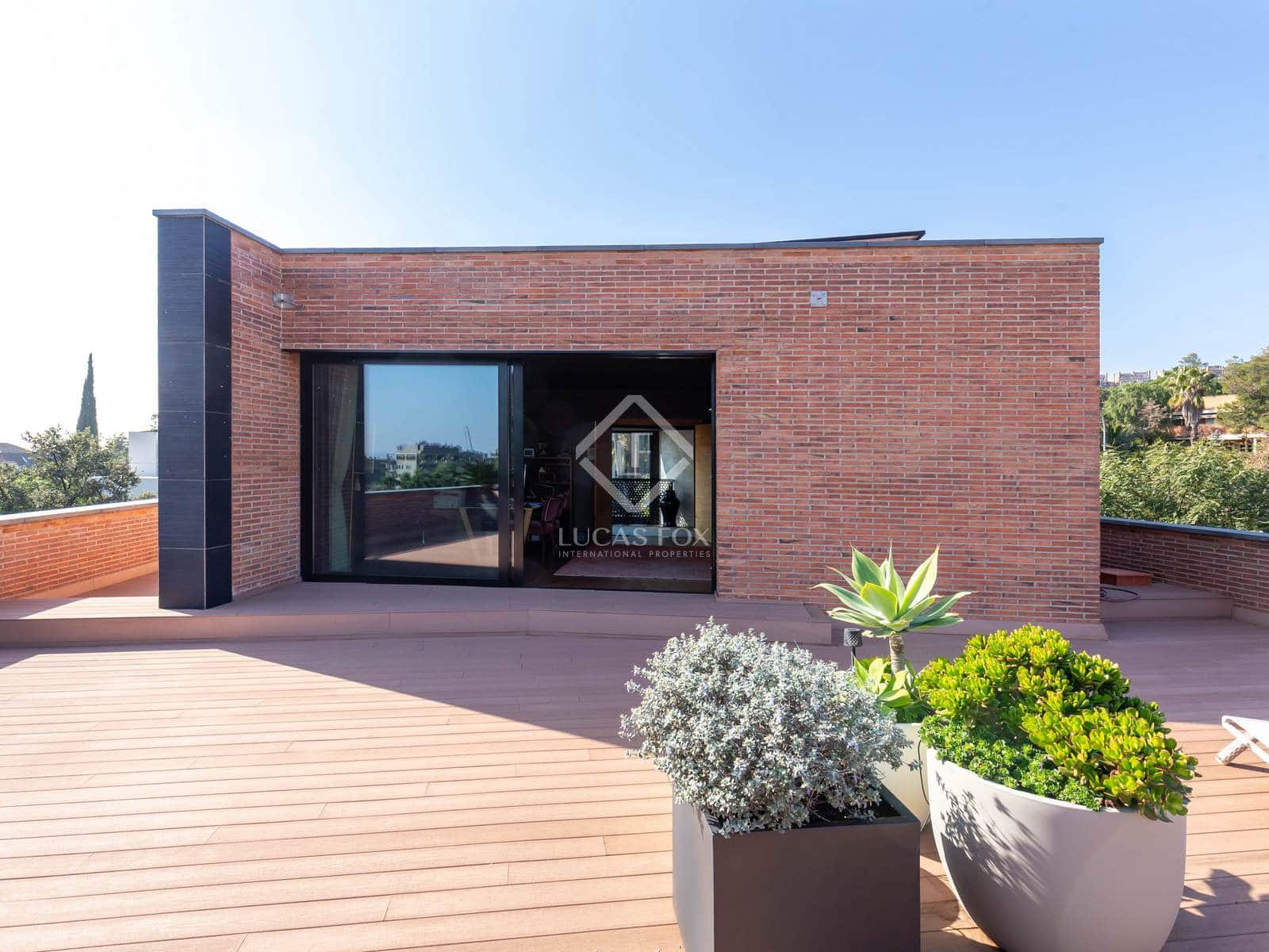 4 soveværelse Villa til salg i Esplugues de Llobregat med swimmingpool garage - € 3.975.000 (Ref: 8910589)