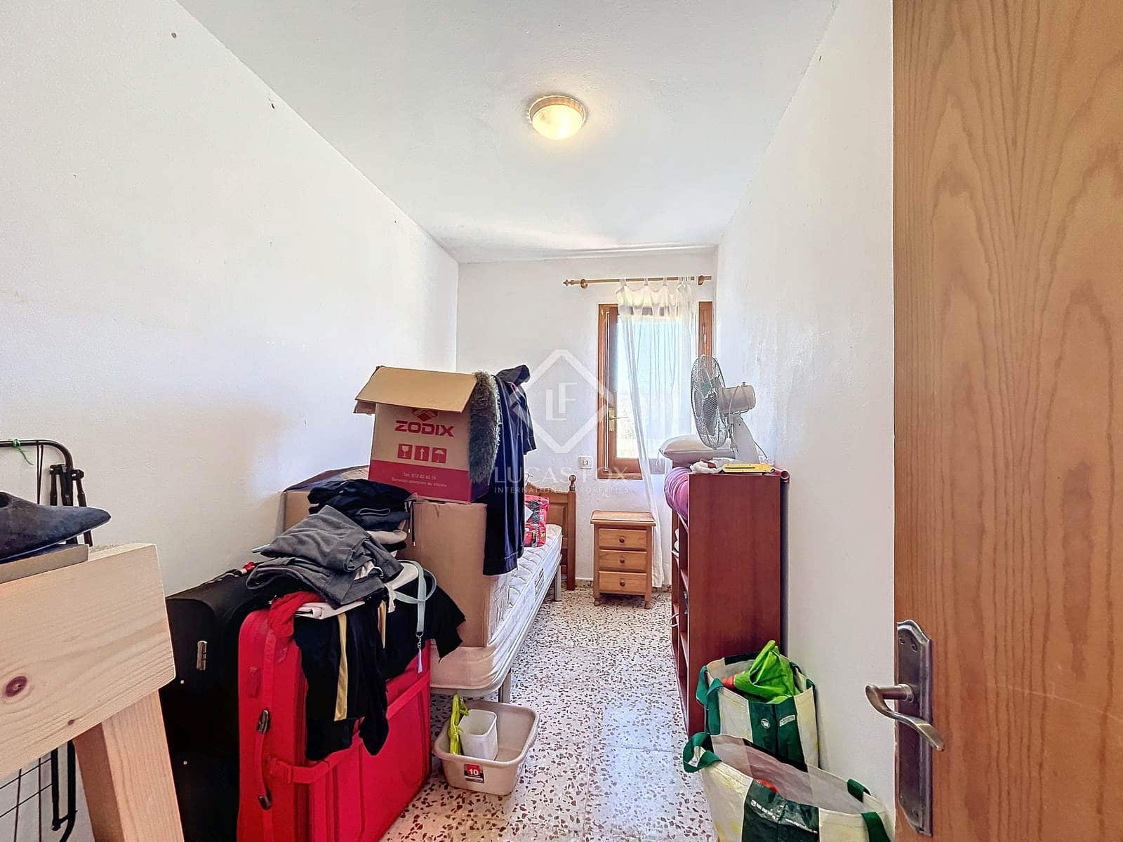 6 soveværelse Villa til salg i Es Mercadal med garage - € 630.000 (Ref: 8911512)