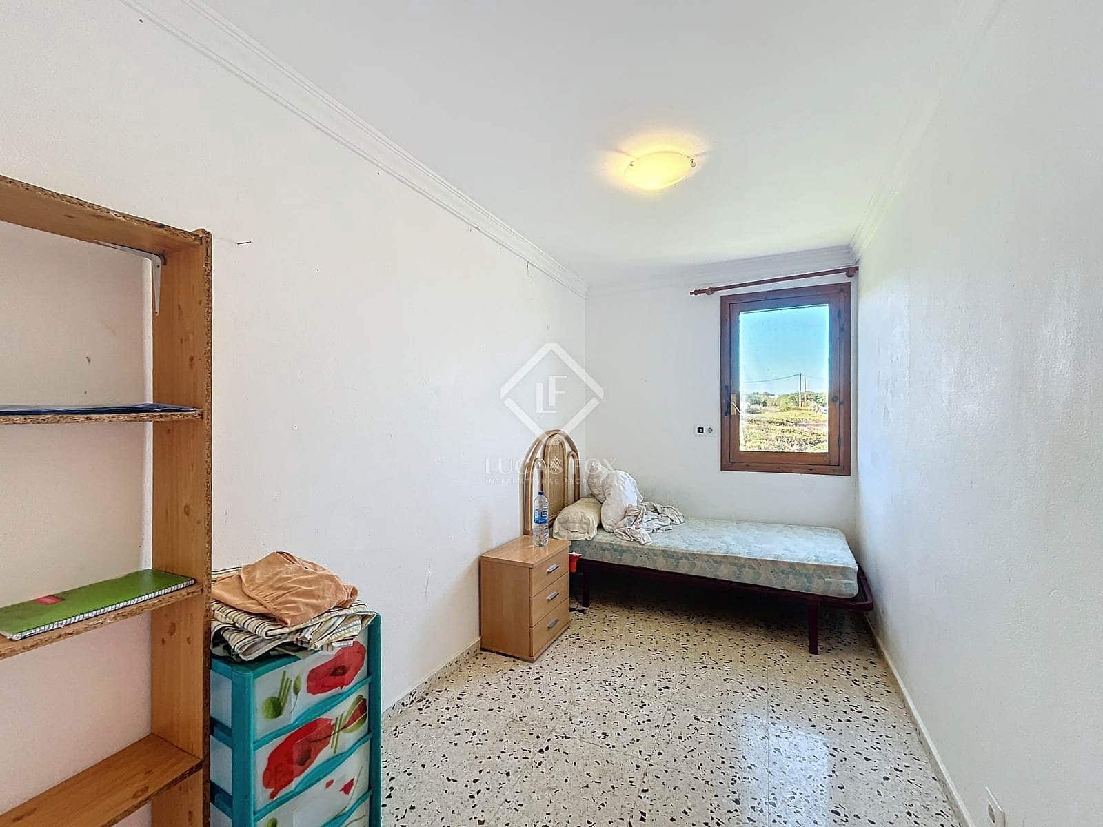 6 soveværelse Villa til salg i Es Mercadal med garage - € 630.000 (Ref: 8911512)