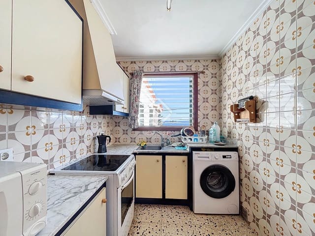 6 soveværelse Villa til salg i Es Mercadal med garage - € 630.000 (Ref: 8911512)