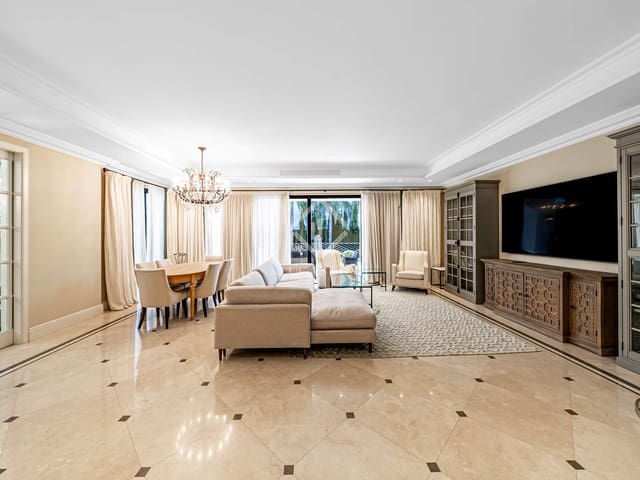 6 Zimmer Villa zu verkaufen in Benahavís - 3.650.000 € (Ref: 8912179)