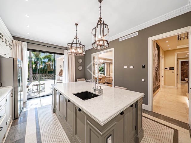 6 Zimmer Villa zu verkaufen in Benahavís - 3.650.000 € (Ref: 8912179)