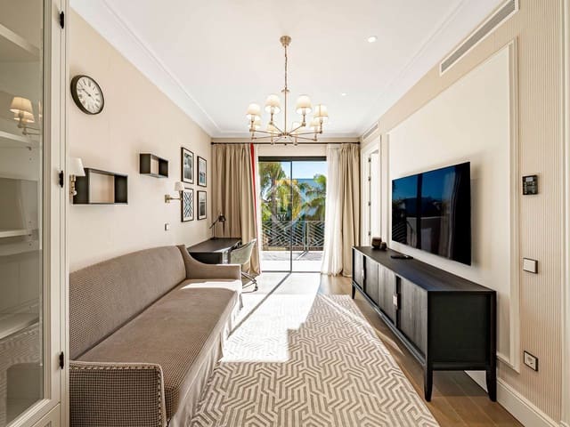 6 Zimmer Villa zu verkaufen in Benahavís - 3.650.000 € (Ref: 8912179)