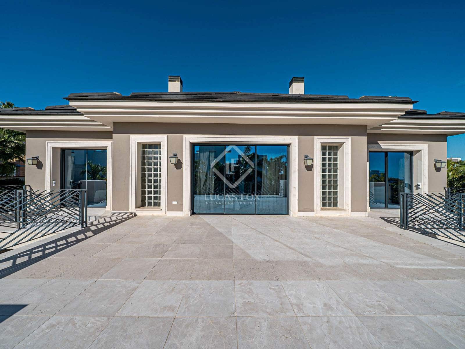 6 Zimmer Villa zu verkaufen in Benahavis - 3.650.000 € (Ref: 8912179)