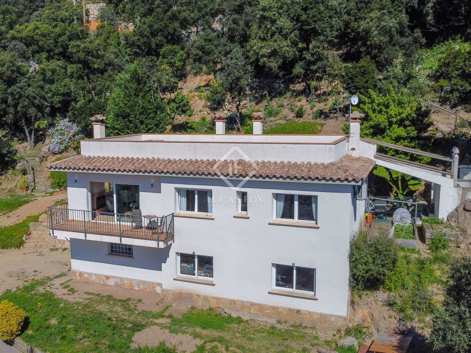 3 soveværelse Villa til salg i Santa Cristina d'Aro med garage - € 475.000 (Ref: 8912182)