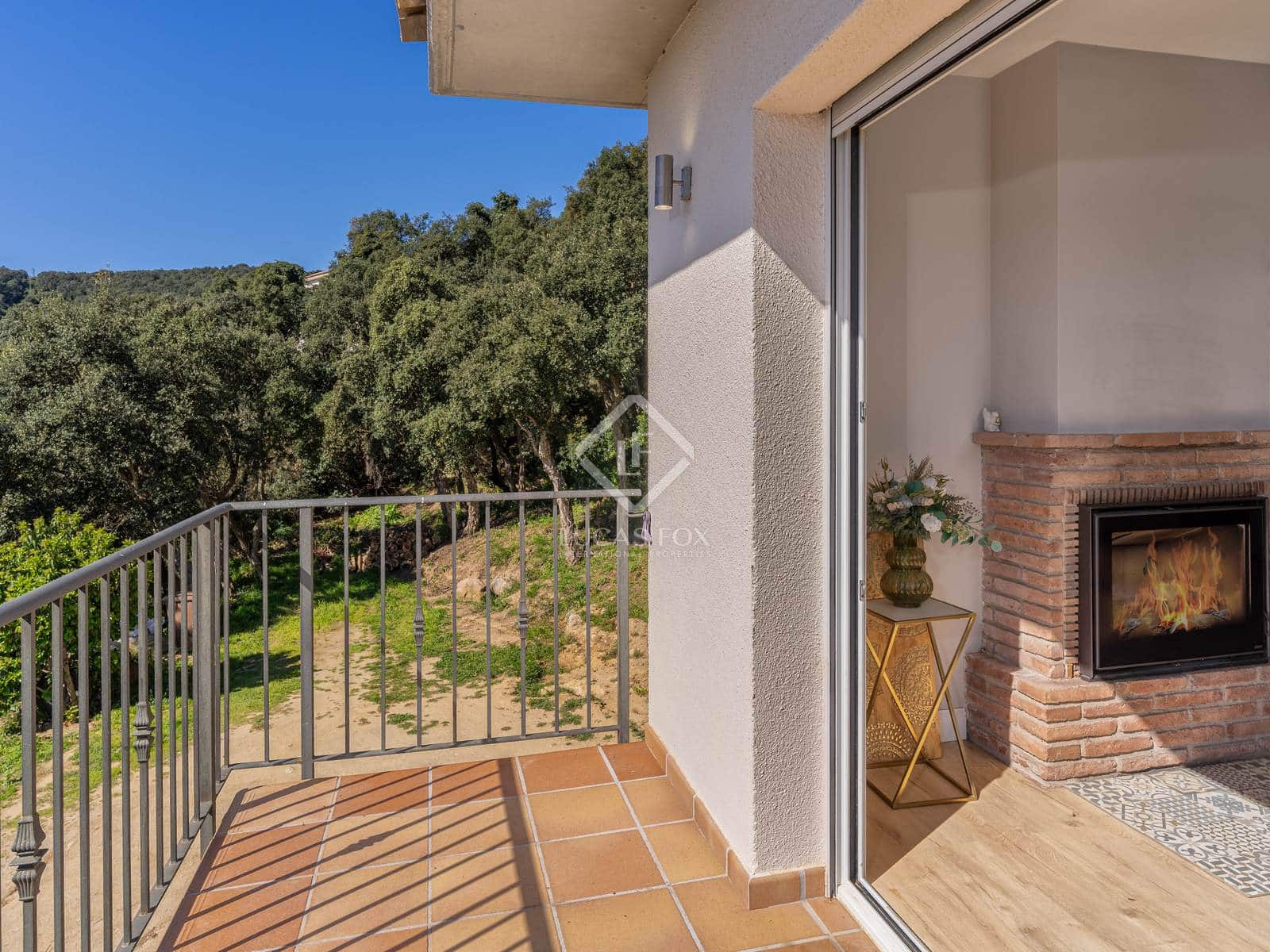 3 soveværelse Villa til salg i Santa Cristina d'Aro med garage - € 475.000 (Ref: 8912182)