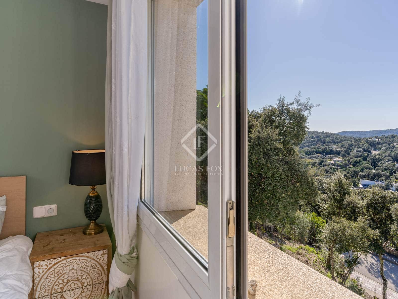 3 soveværelse Villa til salg i Santa Cristina d'Aro med garage - € 475.000 (Ref: 8912182)