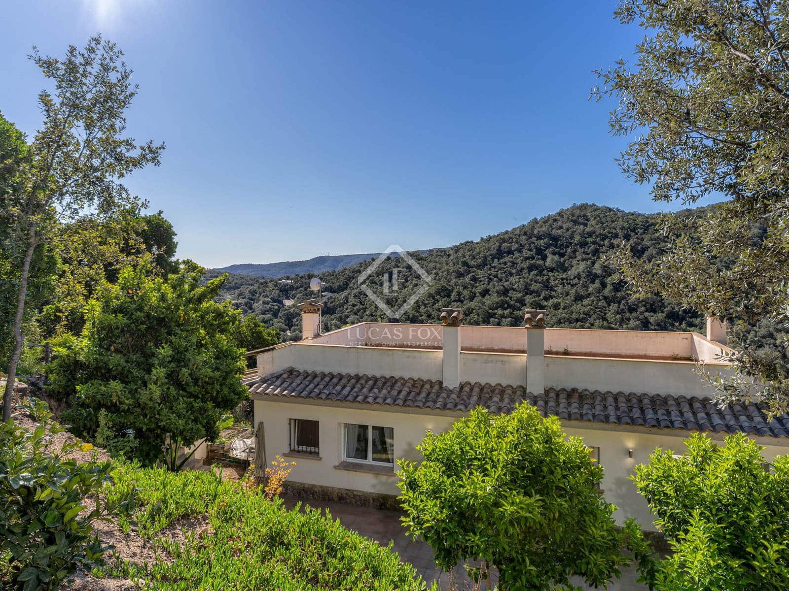 3 soveværelse Villa til salg i Santa Cristina d'Aro med garage - € 475.000 (Ref: 8912182)