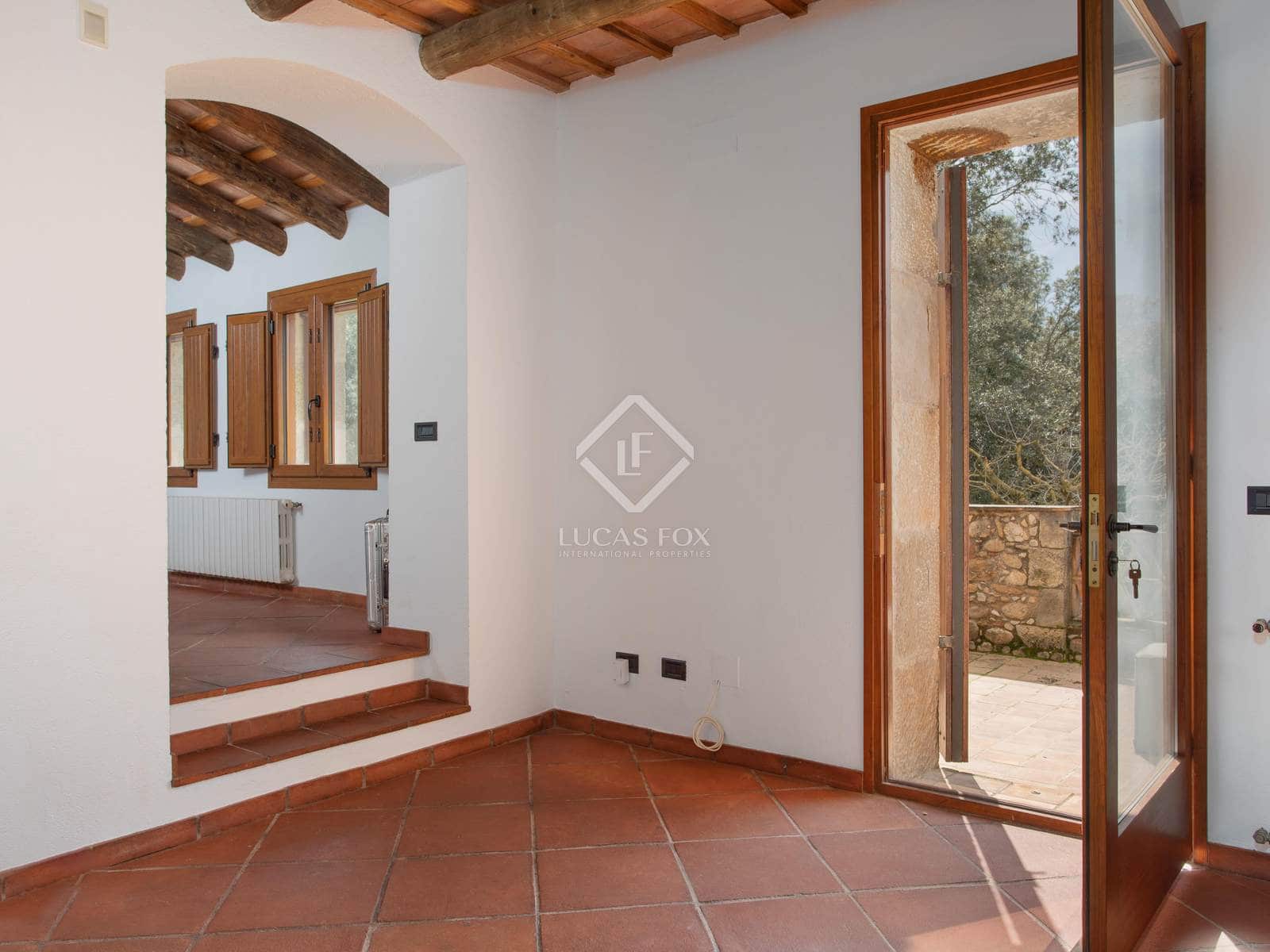 3 soveværelse Finca/Landehus til salg i Esponella med swimmingpool - € 1.290.000 (Ref: 8912278)