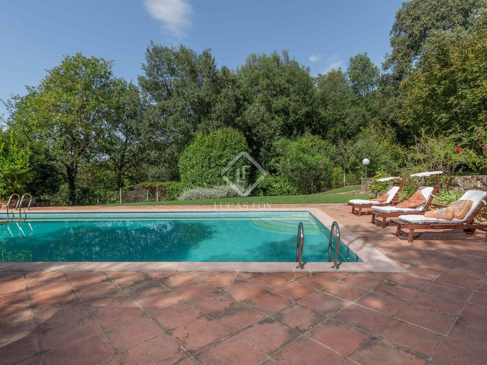 3 soveværelse Finca/Landehus til salg i Esponella med swimmingpool - € 1.290.000 (Ref: 8912278)