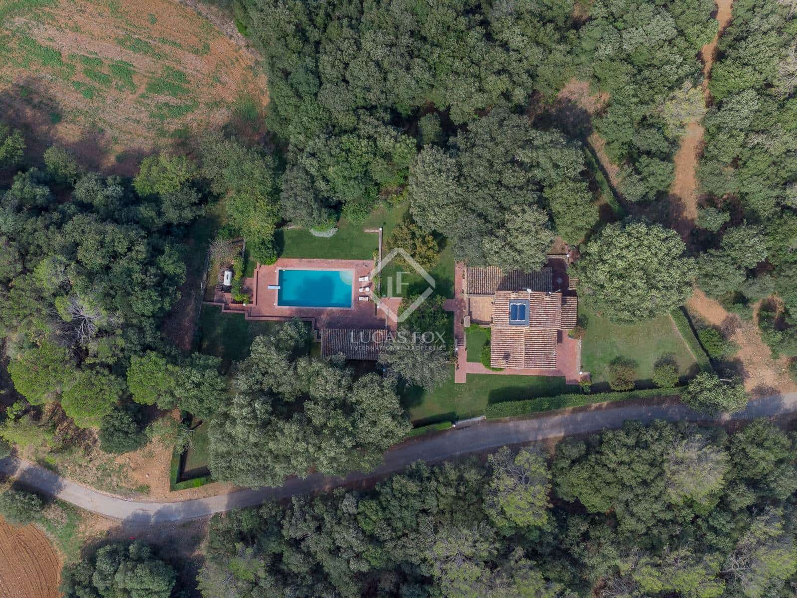 3 soveværelse Finca/Landehus til salg i Esponella med swimmingpool - € 1.290.000 (Ref: 8912278)