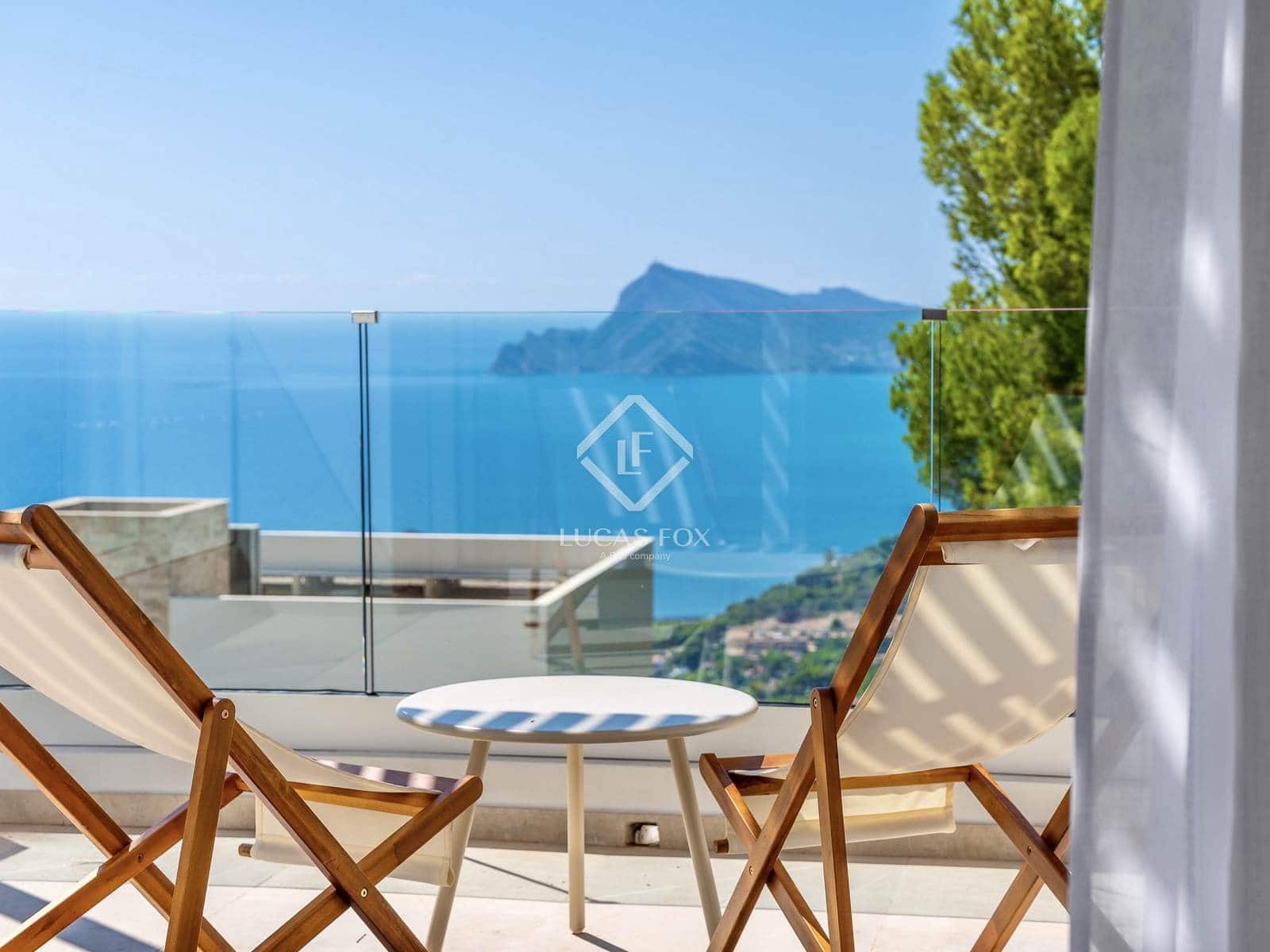 3 bedroom Villa for sale in Altea with pool garage - € 1,500,000 (Ref: 8912439)