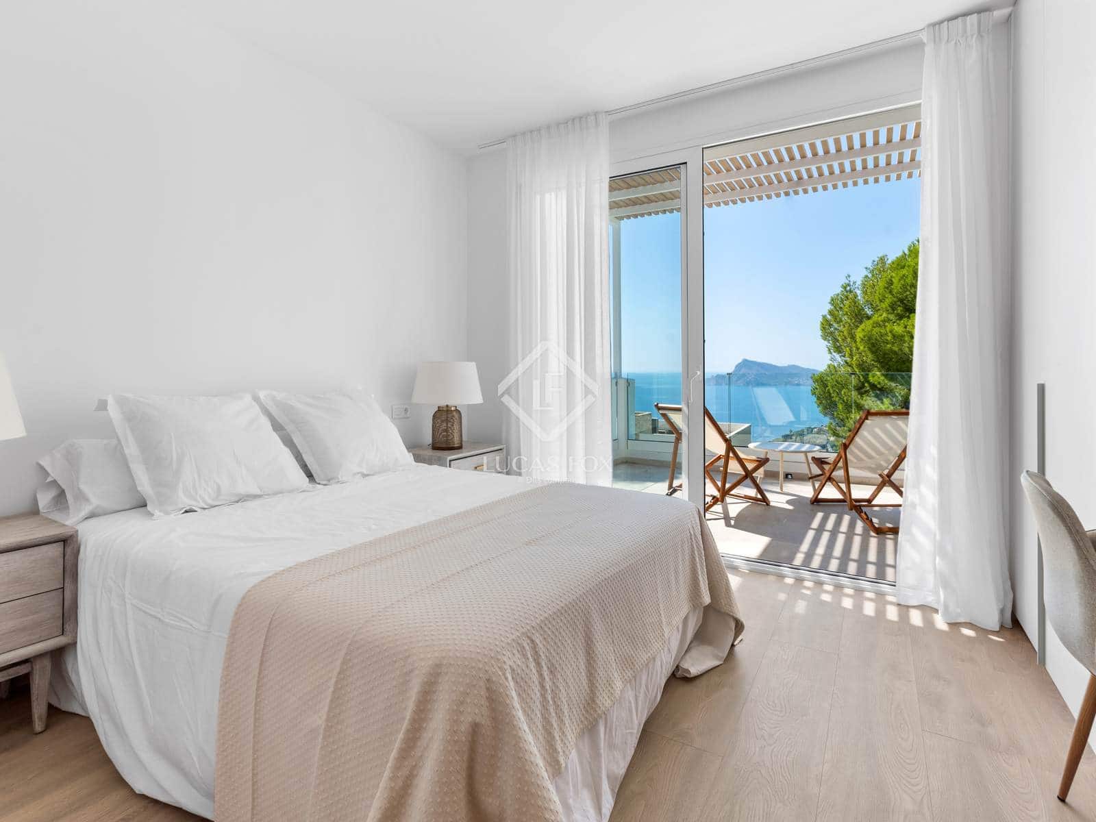 3 bedroom Villa for sale in Altea with pool garage - € 1,500,000 (Ref: 8912439)