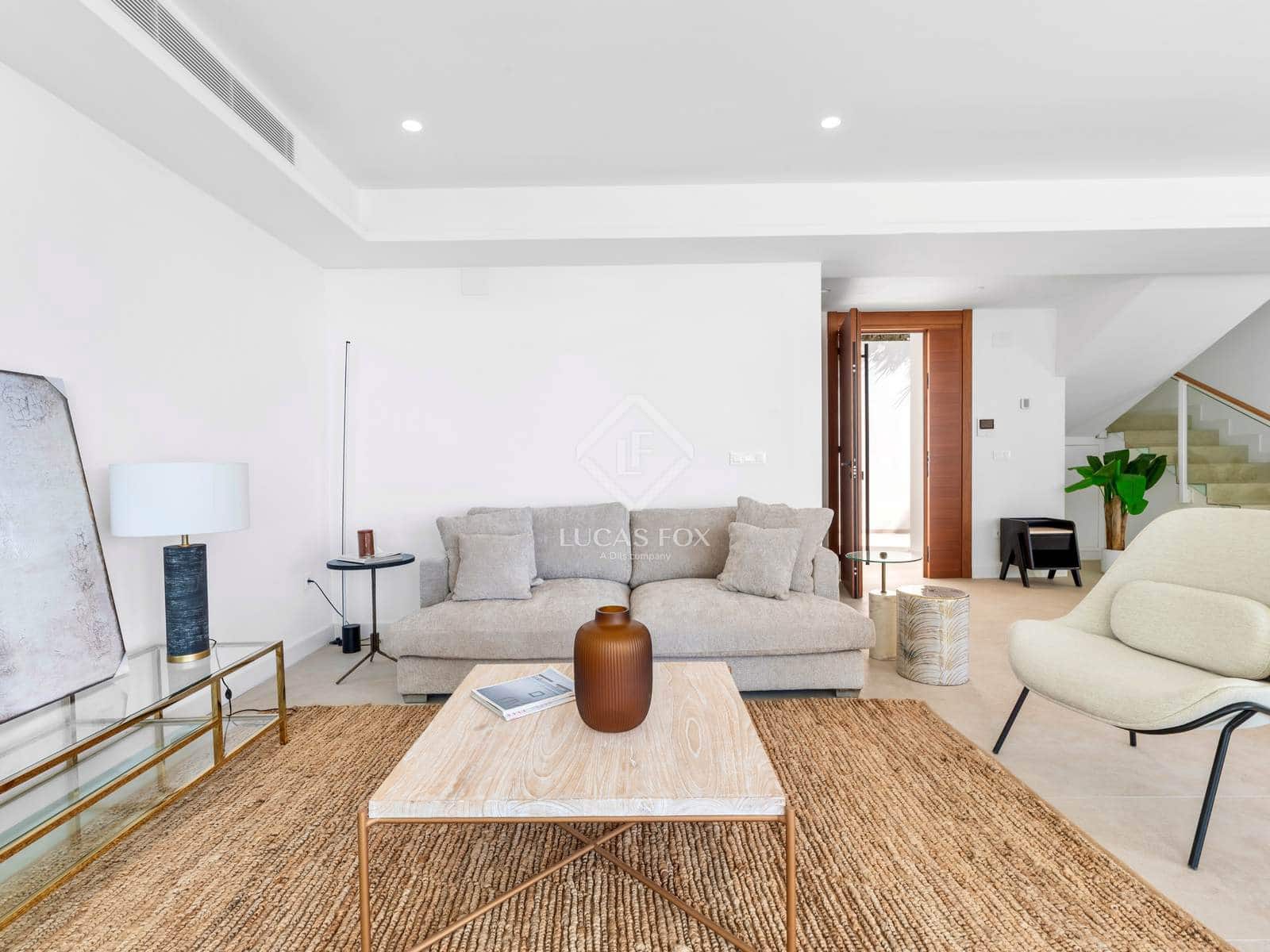 3 bedroom Villa for sale in Altea with pool garage - € 1,500,000 (Ref: 8912439)