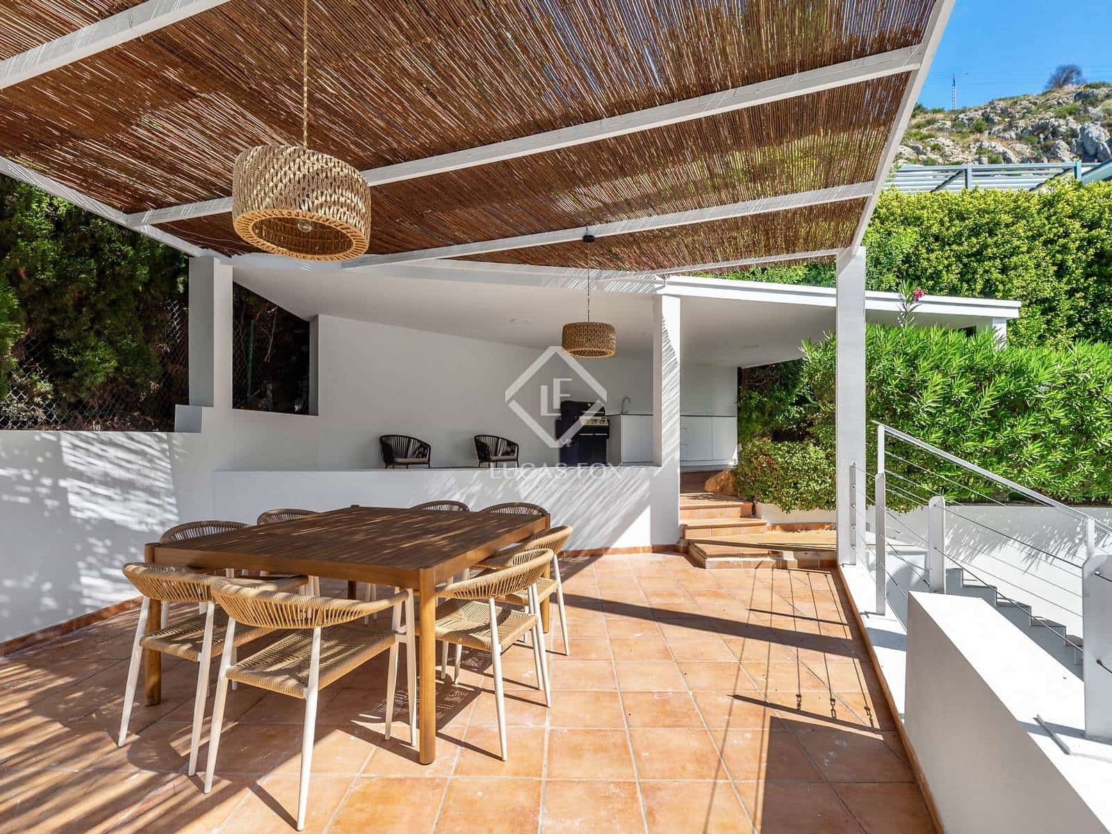 3 bedroom Villa for sale in Altea with pool garage - € 1,500,000 (Ref: 8912439)