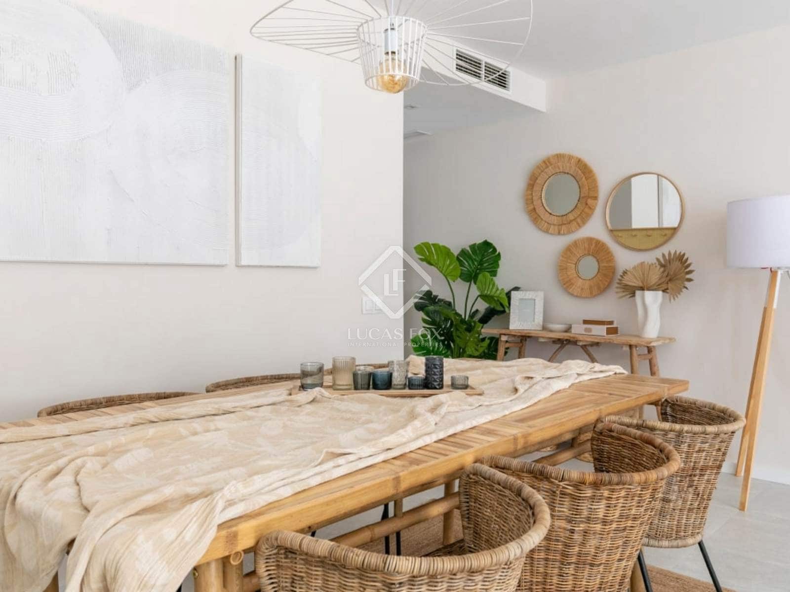 3 soverom Penthouse til salgs i Ibiza by med svømmebasseng garasje - € 800 700 (Ref: 8912441)