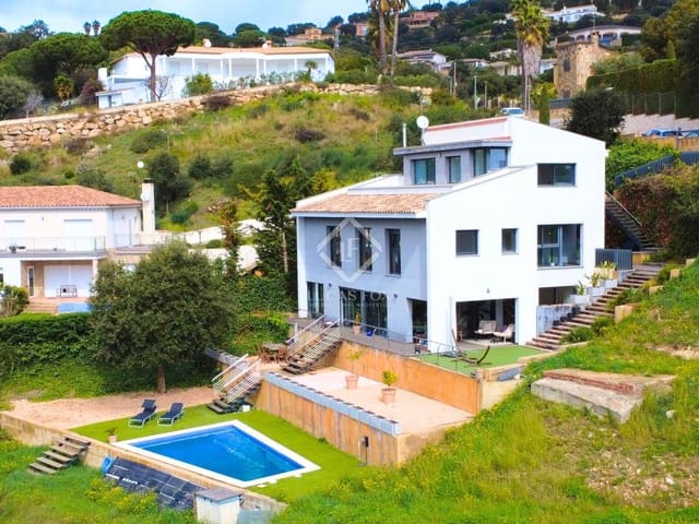 4 camera da letto Villa in vendita in Castell-Platja d'Aro - 1.100.000 € (Rif: 8912442)