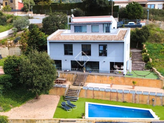 4 camera da letto Villa in vendita in Castell-Platja d'Aro - 1.100.000 € (Rif: 8912442)