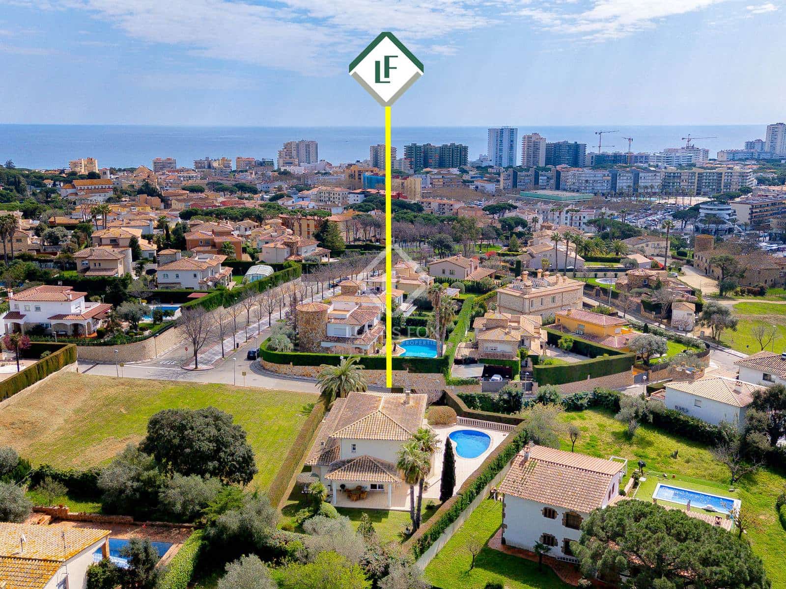 4 sovrum Villa till salu i Platja d'Aro med pool garage - 1 250 000 € (Ref: 8914325)