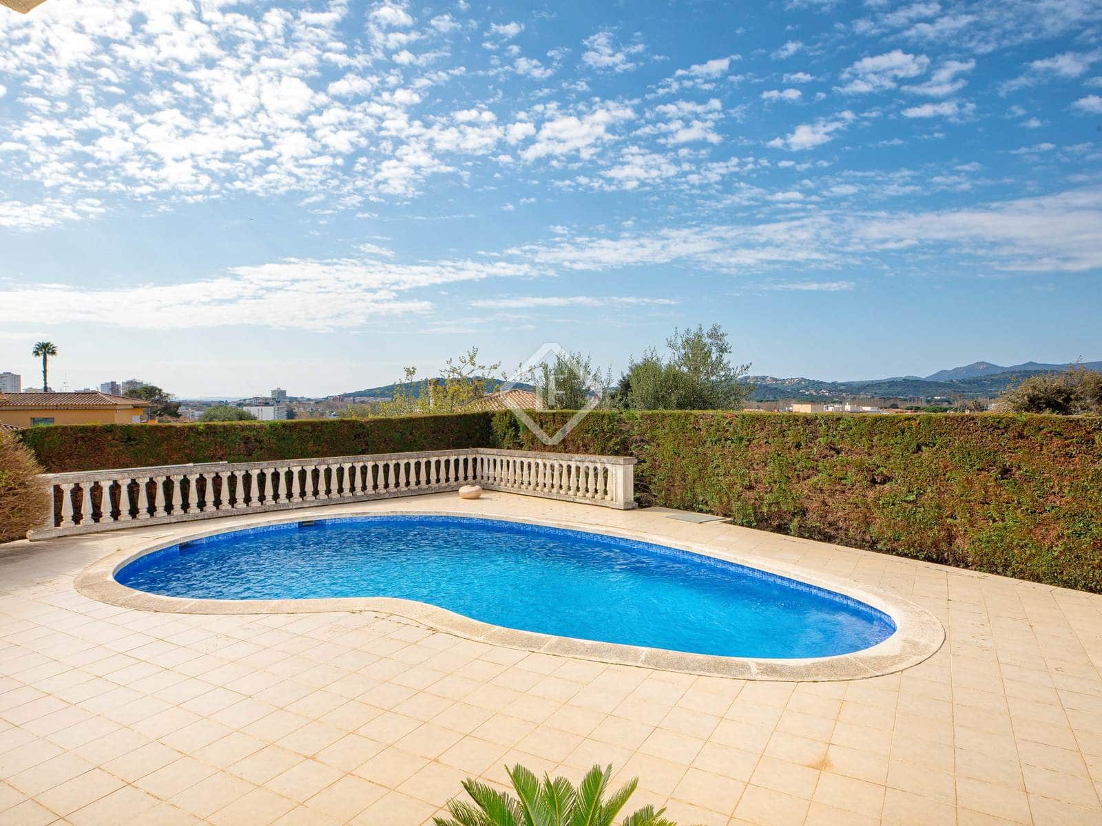 4 sovrum Villa till salu i Platja d'Aro med pool garage - 1 250 000 € (Ref: 8914325)