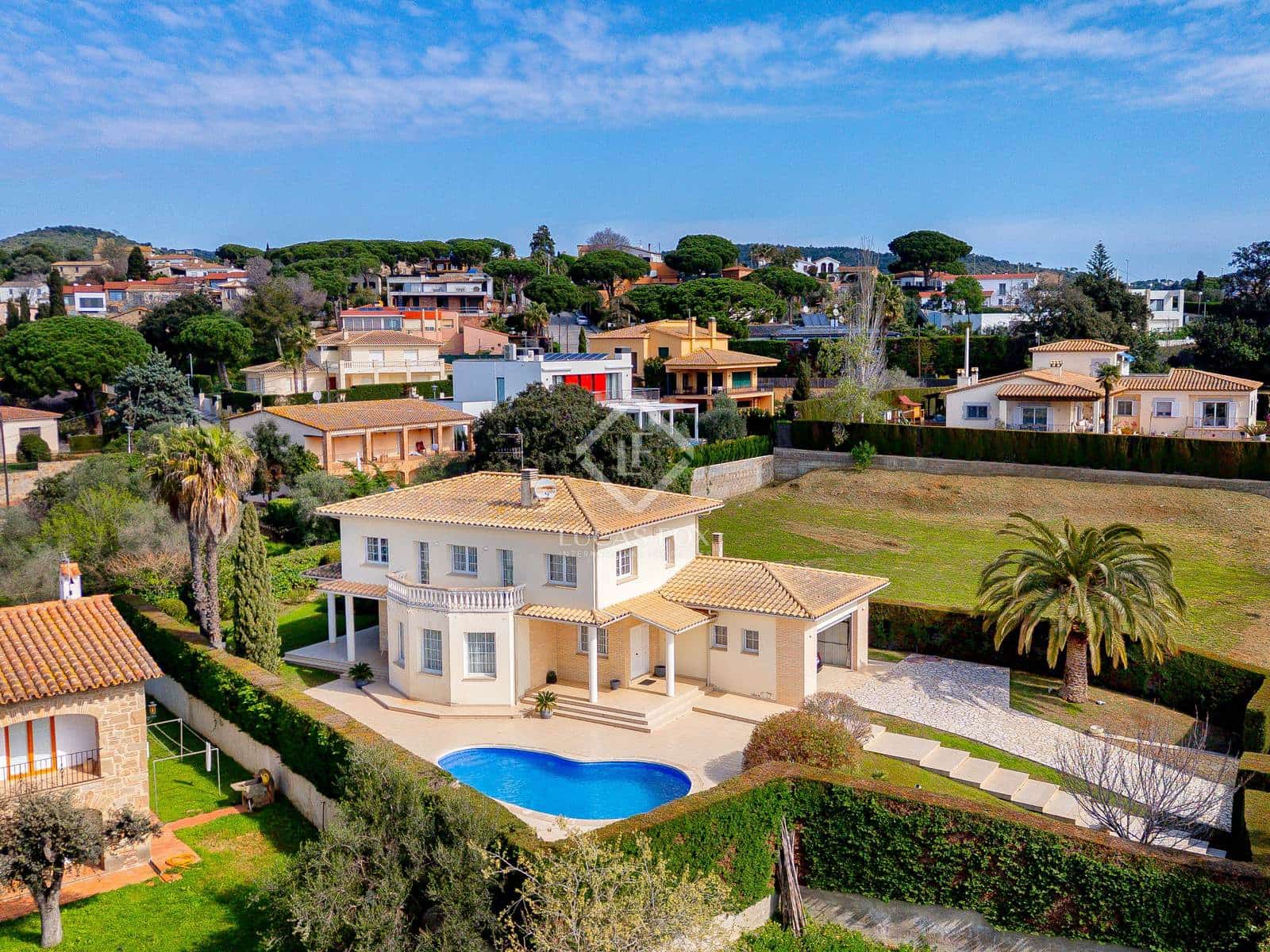 4 sovrum Villa till salu i Platja d'Aro med pool garage - 1 250 000 € (Ref: 8914325)