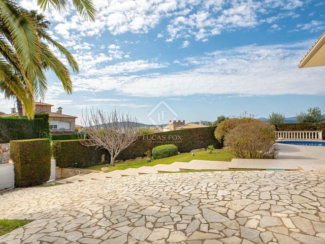 4 Zimmer Villa zu verkaufen in Platja d'Aro, Castell-Platja d'Aro mit Pool Garage - 1.250.000 € (Ref: 8914325)