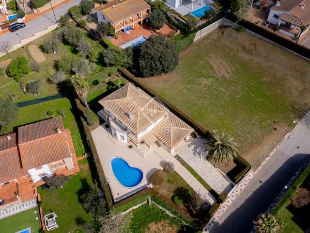 4 Zimmer Villa zu verkaufen in Platja d'Aro, Castell-Platja d'Aro mit Pool Garage - 1.250.000 € (Ref: 8914325)