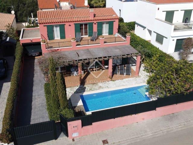 4 camera da letto Villa in vendita in Sant Feliu de Guíxols con piscina garage - 1.595.000 € (Rif: 8914326)