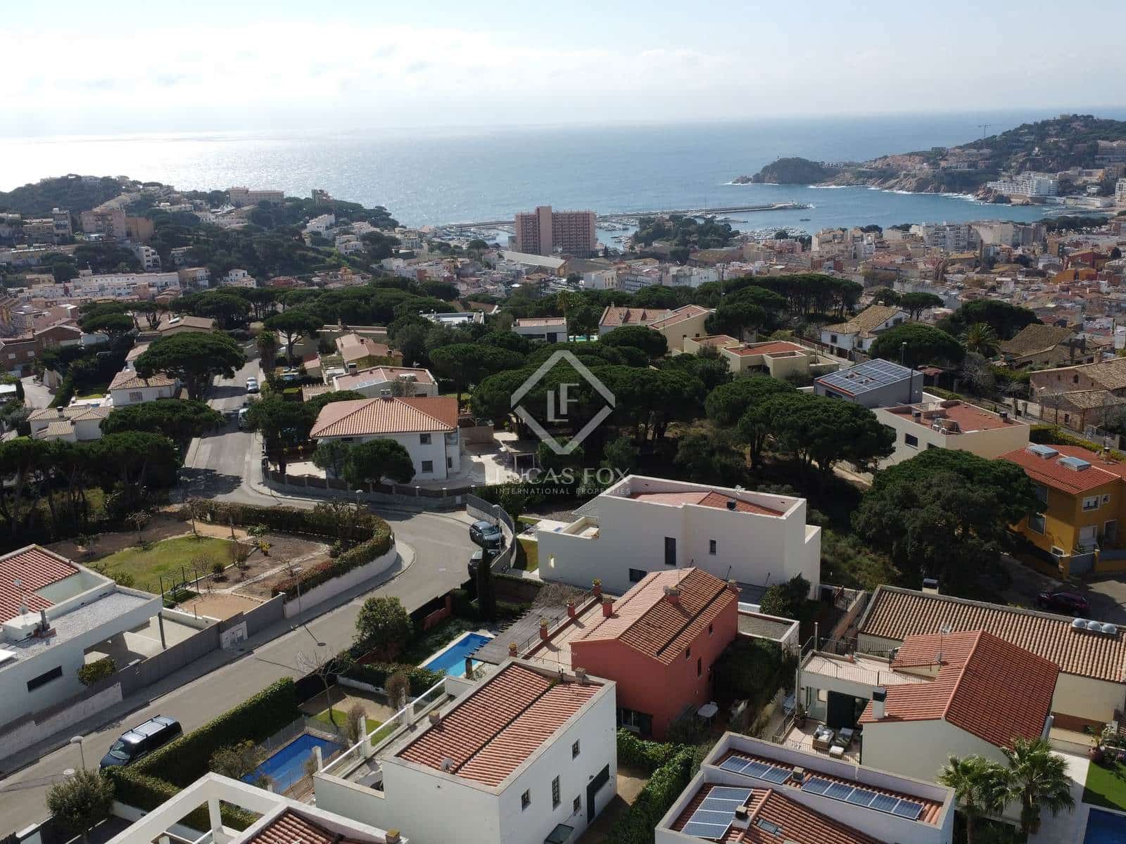4 soveværelse Villa til salg i Sant Feliu de Guixols med swimmingpool garage - € 1.595.000 (Ref: 8914326)