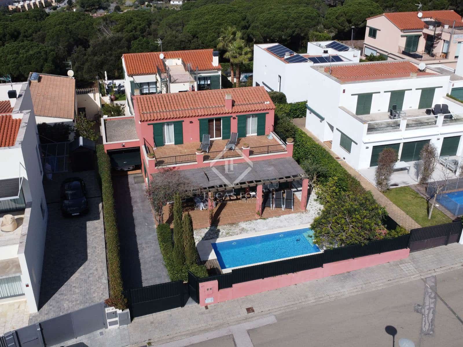 4 soveværelse Villa til salg i Sant Feliu de Guixols med swimmingpool garage - € 1.595.000 (Ref: 8914326)